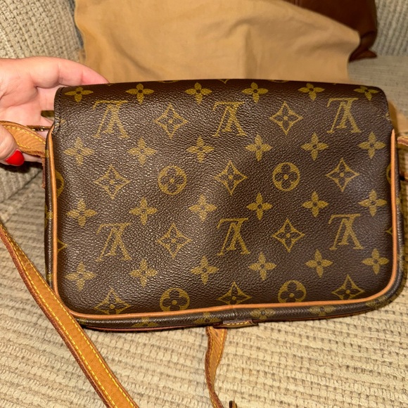 Louis Vuitton Brown Monogram Crossbody Bag - Picture 2 of 7